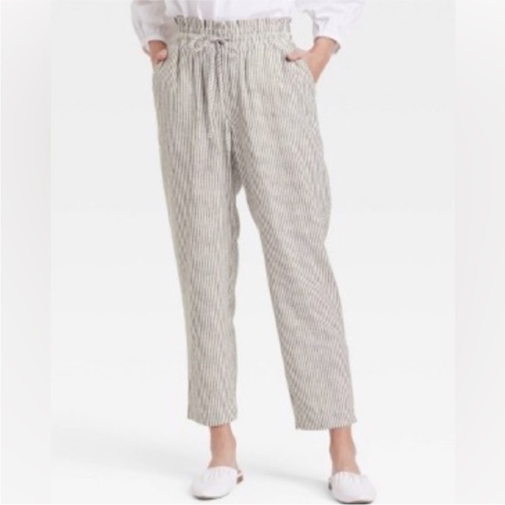 A New Day Women's High-Rise Ruffle Waisted Pull-On Ankle Pants sz small